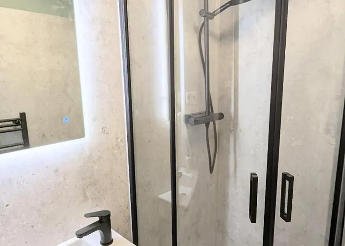 Zentral Kurz Vor Naehe Autobahn 公寓